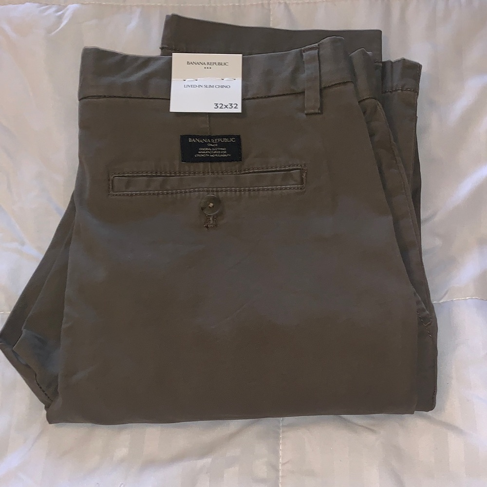 Banana Republic Men's Lived-In Slim Chinos